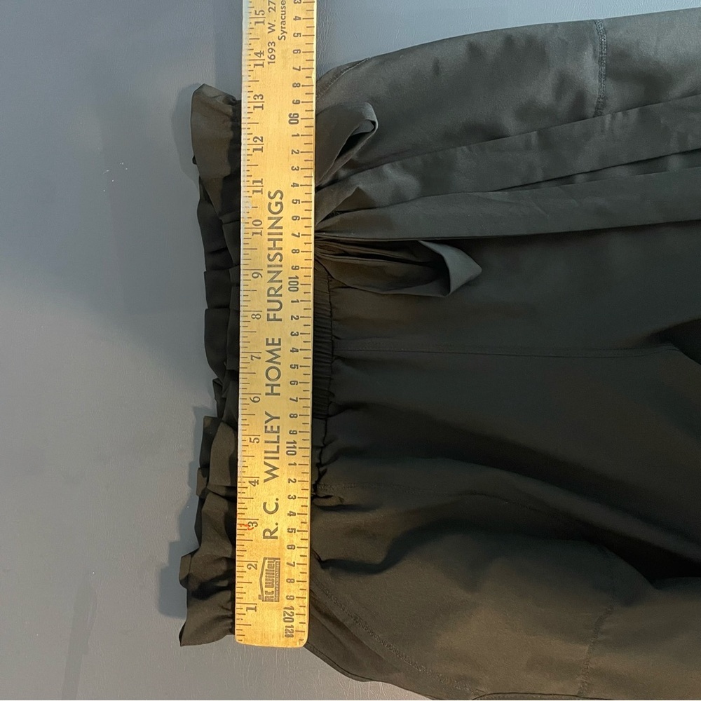 Albion Bow Belt Paperbag Cropped Pants Small Black Athletic Athleisure Travel - Picture 7 of 7